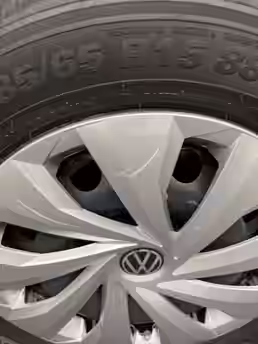 VOLKSWAGEN POLO 23 / 24