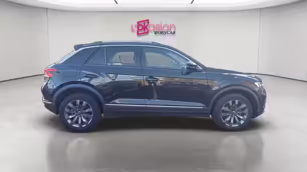 VOLKSWAGEN T-ROC 6 / 28