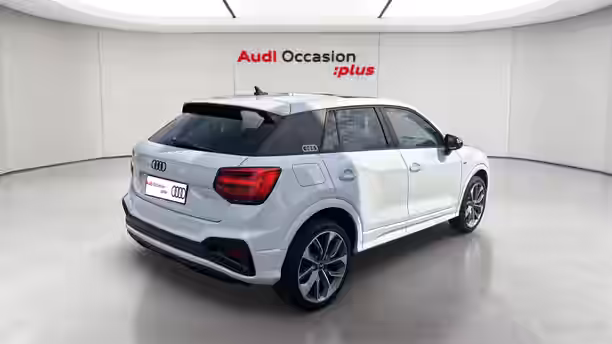 AUDI Q2 5 / 23