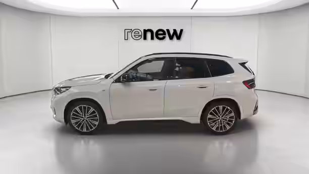 BMW X1 U11 2 / 23