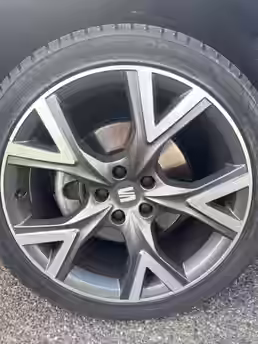SEAT ATECA 25 / 26