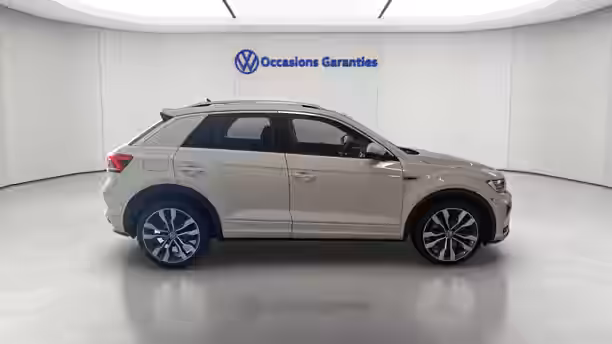 VOLKSWAGEN T-ROC 6 / 25