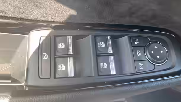 RENAULT AUSTRAL 25 / 30