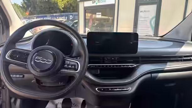 FIAT 500e BERLINE 9 / 13