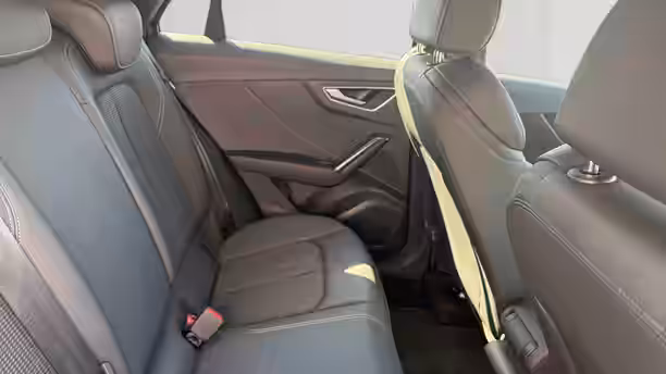 AUDI Q2 19 / 24