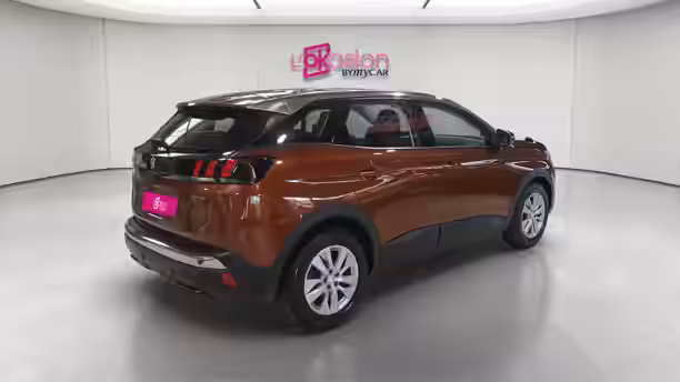 PEUGEOT 3008 5 / 21