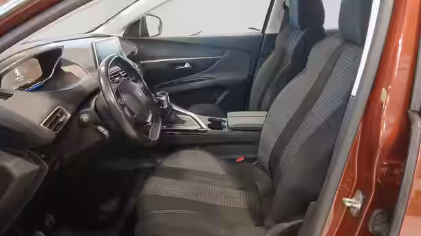 PEUGEOT 3008 11 / 21