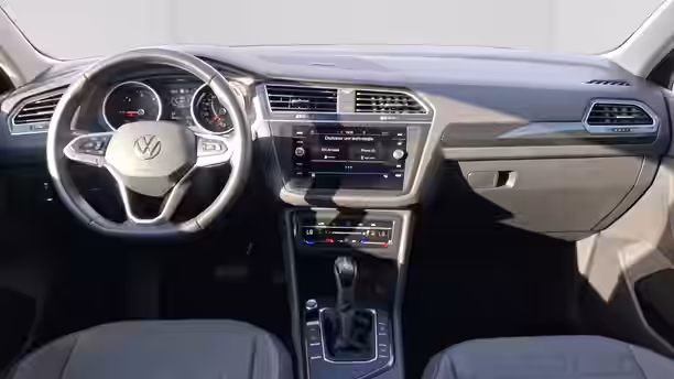 VOLKSWAGEN TIGUAN 9 / 21