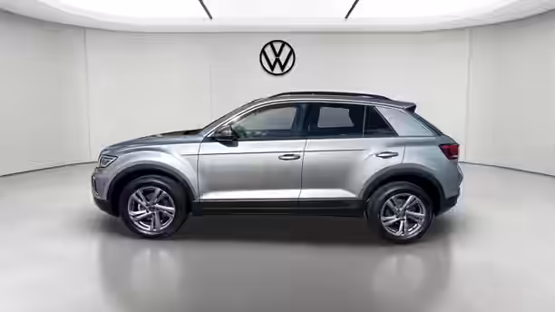 VOLKSWAGEN T-ROC 2 / 23