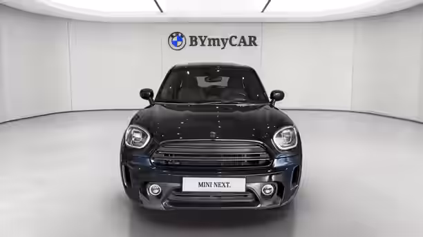 MINI COUNTRYMAN F60 LCI 8 / 26