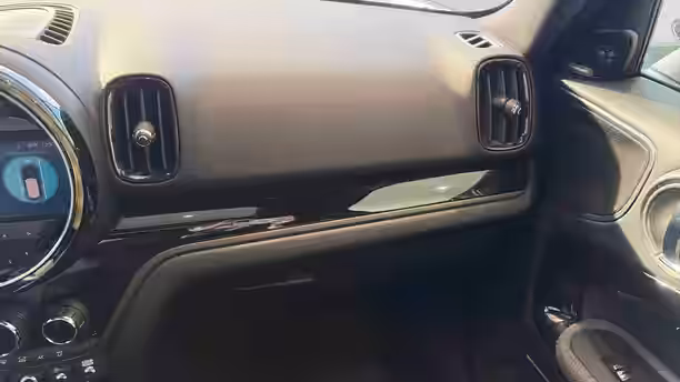 MINI COUNTRYMAN F60 LCI 22 / 26