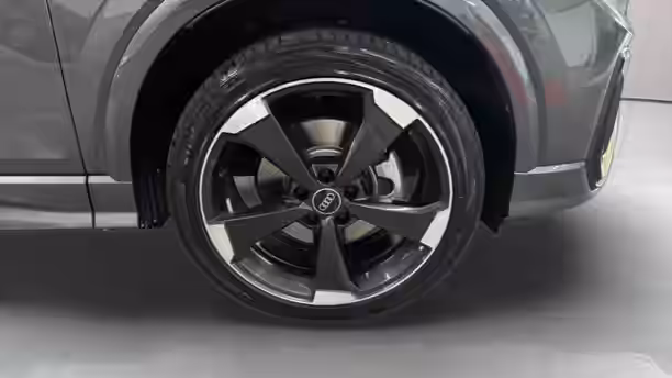 AUDI Q2 21 / 37
