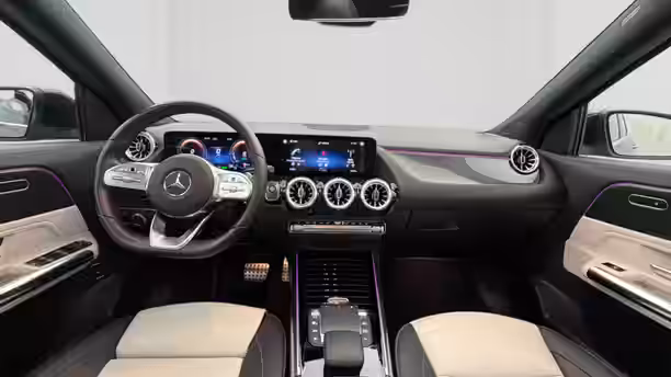 MERCEDES GLA 9 / 28