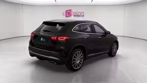 MERCEDES GLA 5 / 28