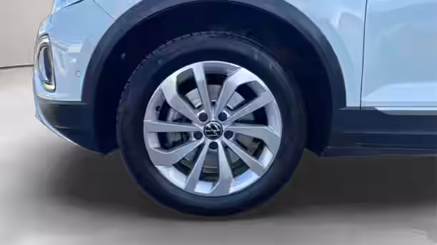 VOLKSWAGEN T-ROC 16 / 26