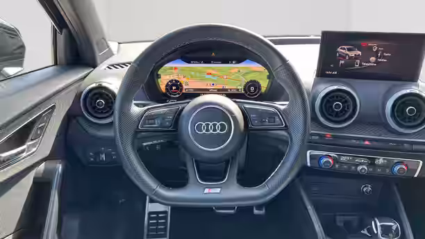 AUDI Q2 10 / 21