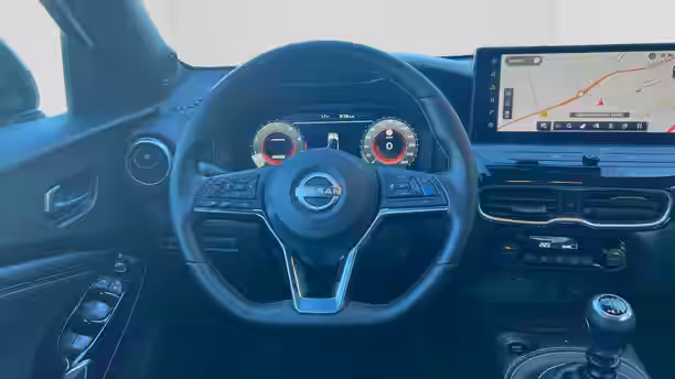 NISSAN JUKE 10 / 23