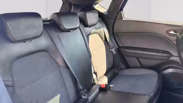 RENAULT CAPTUR 23 / 24