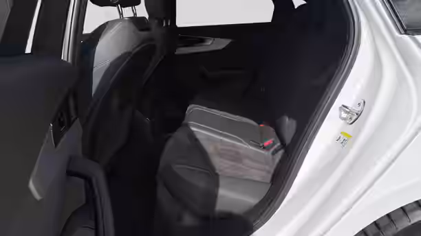 AUDI A4 20 / 32