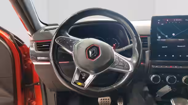 RENAULT ARKANA 10 / 21