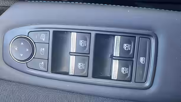 RENAULT CAPTUR 20 / 22