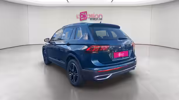 VOLKSWAGEN TIGUAN 3 / 25