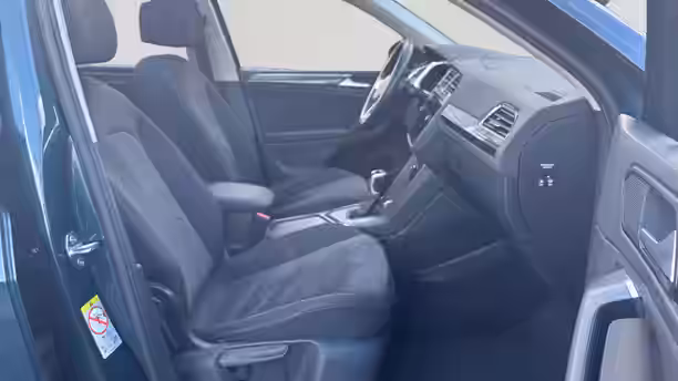 VOLKSWAGEN TIGUAN 23 / 25