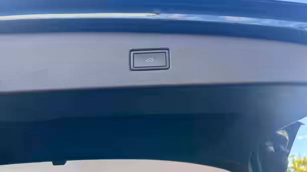 VOLKSWAGEN TIGUAN 19 / 25