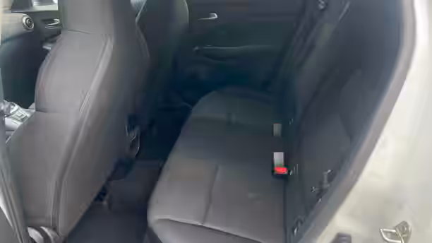 NISSAN JUKE 12 / 21
