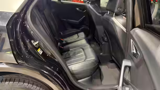 AUDI Q2 21 / 32