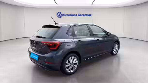 VOLKSWAGEN POLO 5 / 30