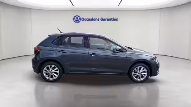 VOLKSWAGEN POLO 6 / 30