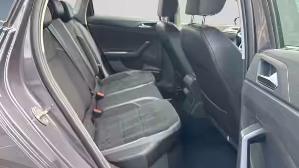 VOLKSWAGEN POLO 20 / 30