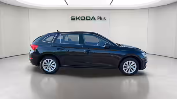 SKODA SCALA 6 / 35