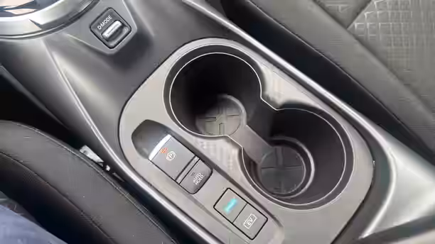 NISSAN JUKE 18 / 21