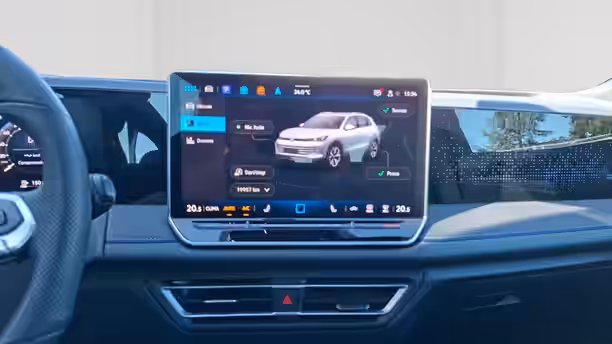 VOLKSWAGEN TIGUAN 11 / 26