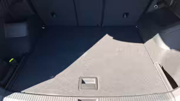VOLKSWAGEN TIGUAN 14 / 26