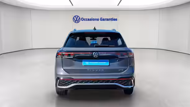 VOLKSWAGEN TIGUAN 4 / 26