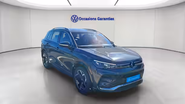 VOLKSWAGEN TIGUAN 7 / 26