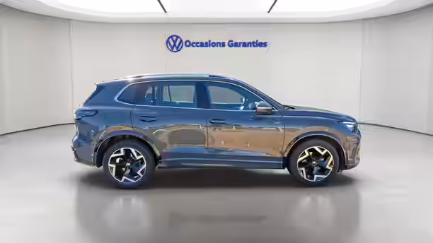 VOLKSWAGEN TIGUAN 6 / 26