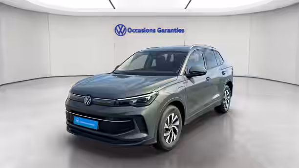 VOLKSWAGEN TIGUAN 1 / 29