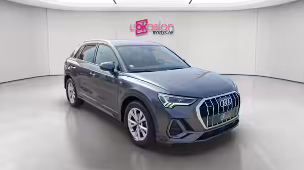 AUDI Q3 7 / 66