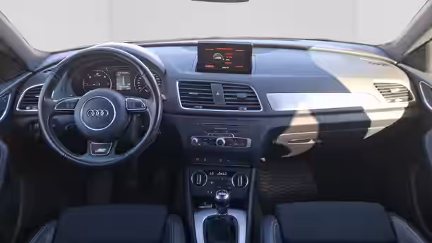 AUDI Q3 9 / 51