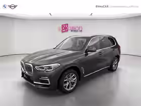 X5 G05 xLine X5 xDrive45e 394 ch BVA8