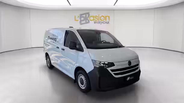 VOLKSWAGEN UTILITAIRES TRANSPORTER VAN 7 / 17