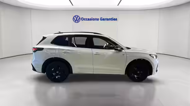 VOLKSWAGEN TIGUAN 6 / 17