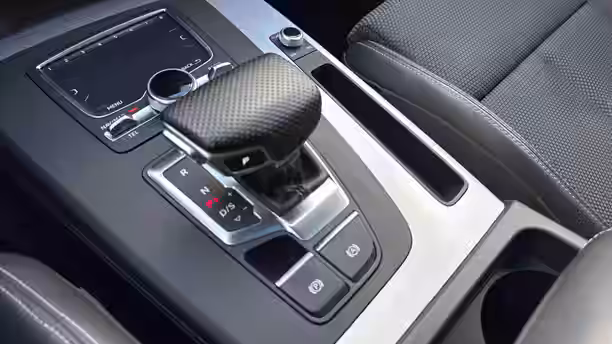 AUDI Q5 22 / 23