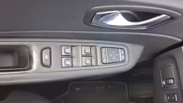 RENAULT CAPTUR 57 / 87