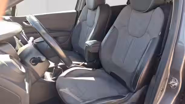 RENAULT CAPTUR 11 / 87