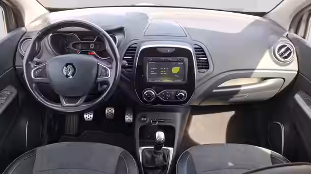 RENAULT CAPTUR 9 / 87